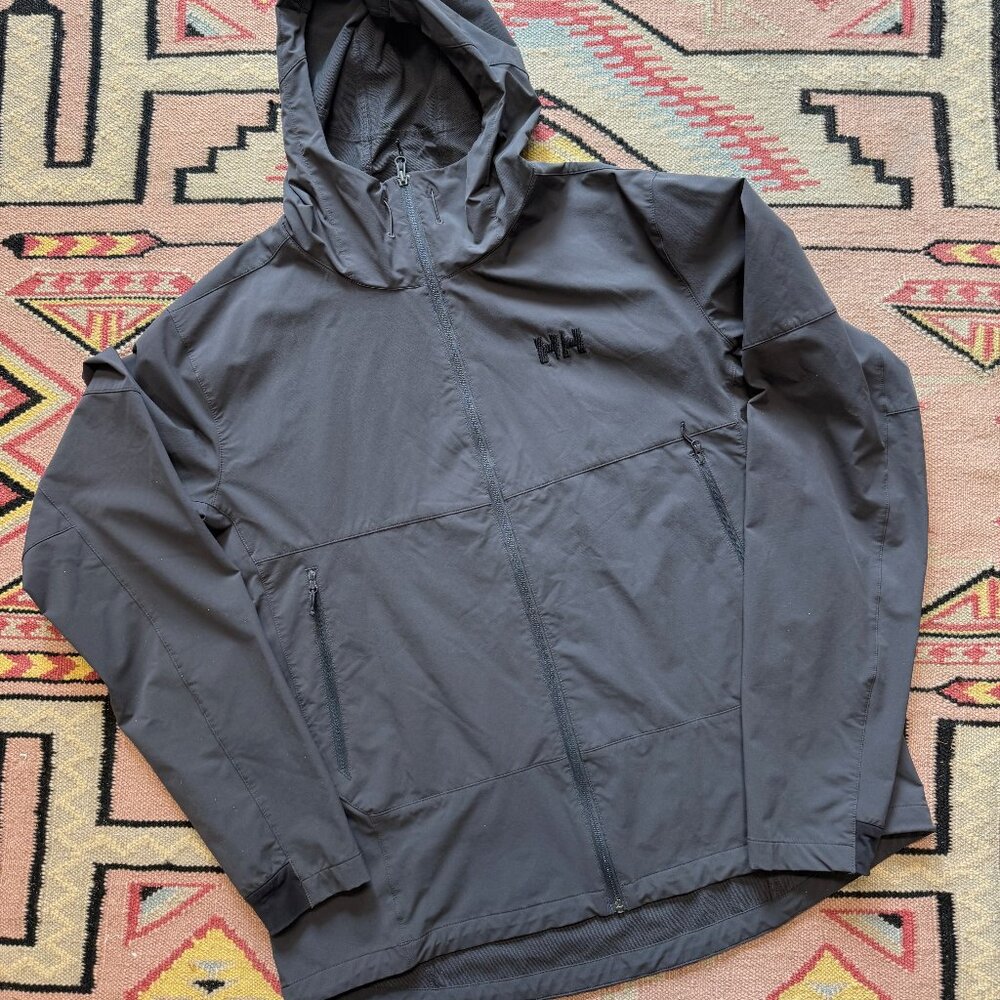 Men's Black XXL Helly Hansen Softshell Jacket with Full Zip